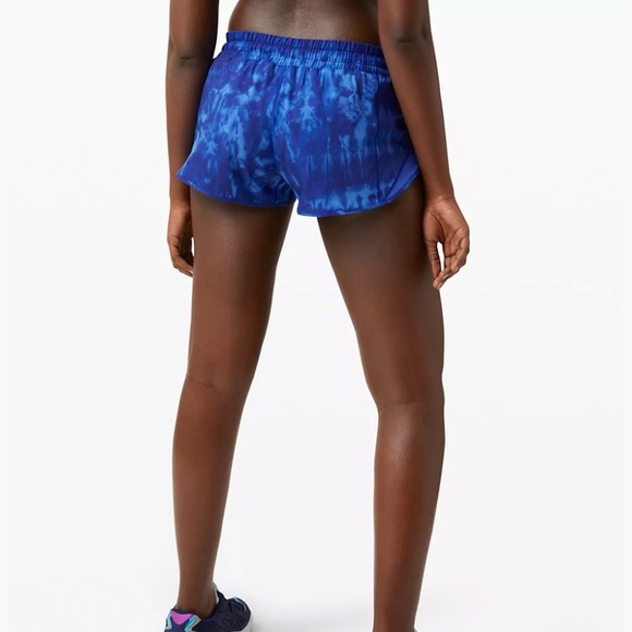 Lululemon Hotty Hot Short 2.5” * Game Day Blue - Picture 3 of 4